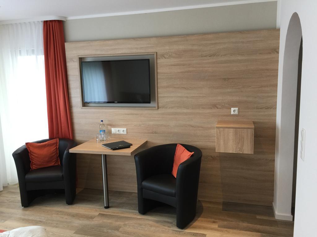 Pension Haus Erika Stadtprozelten Extérieur photo